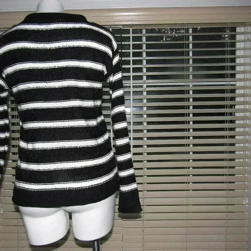 NWT REBECCA MALONE Black White Sweater Size S